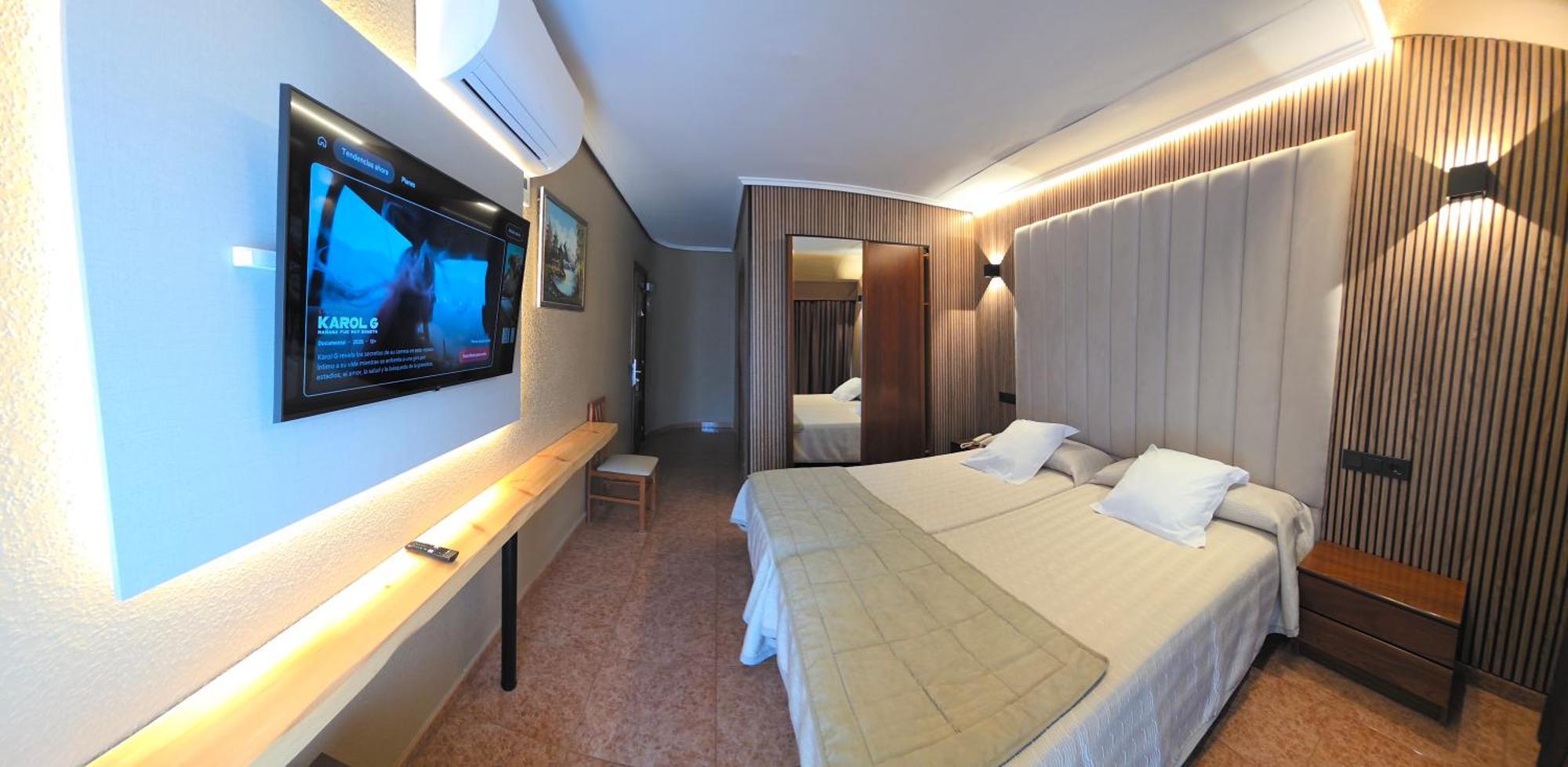 Hotel Gala Noja Extérieur photo