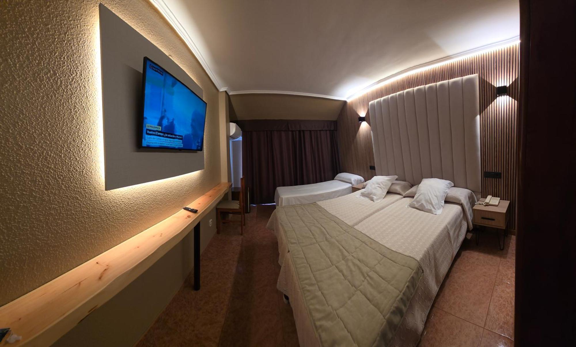 Hotel Gala Noja Extérieur photo