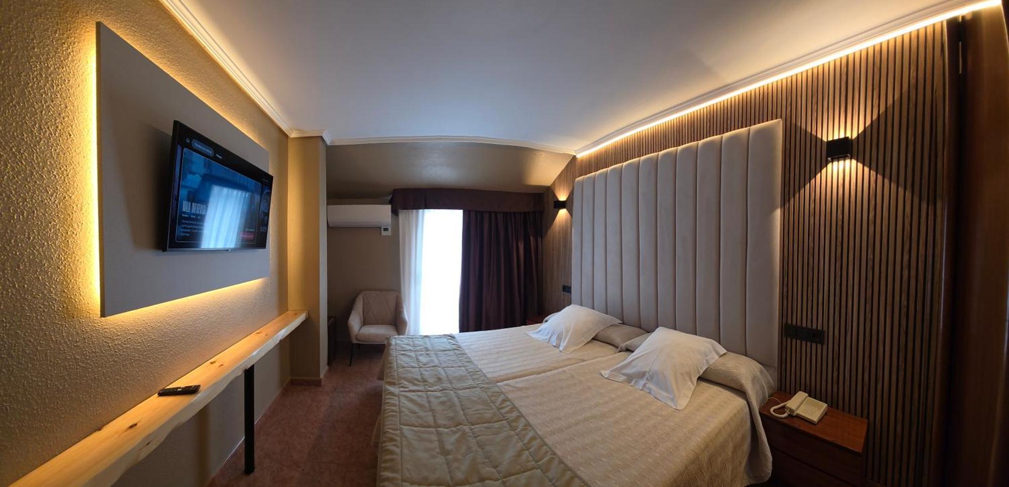 Hotel Gala Noja Extérieur photo