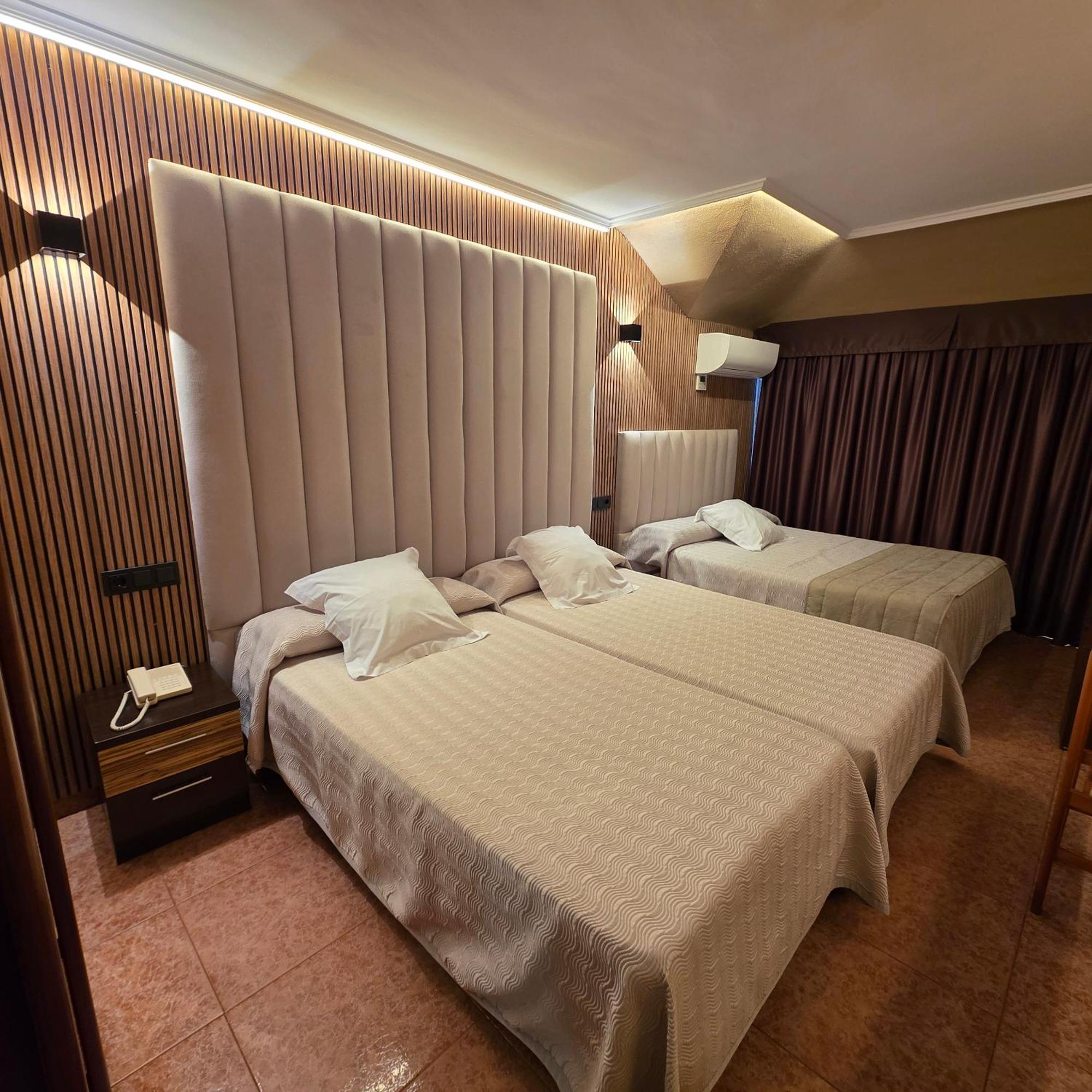 Hotel Gala Noja Extérieur photo