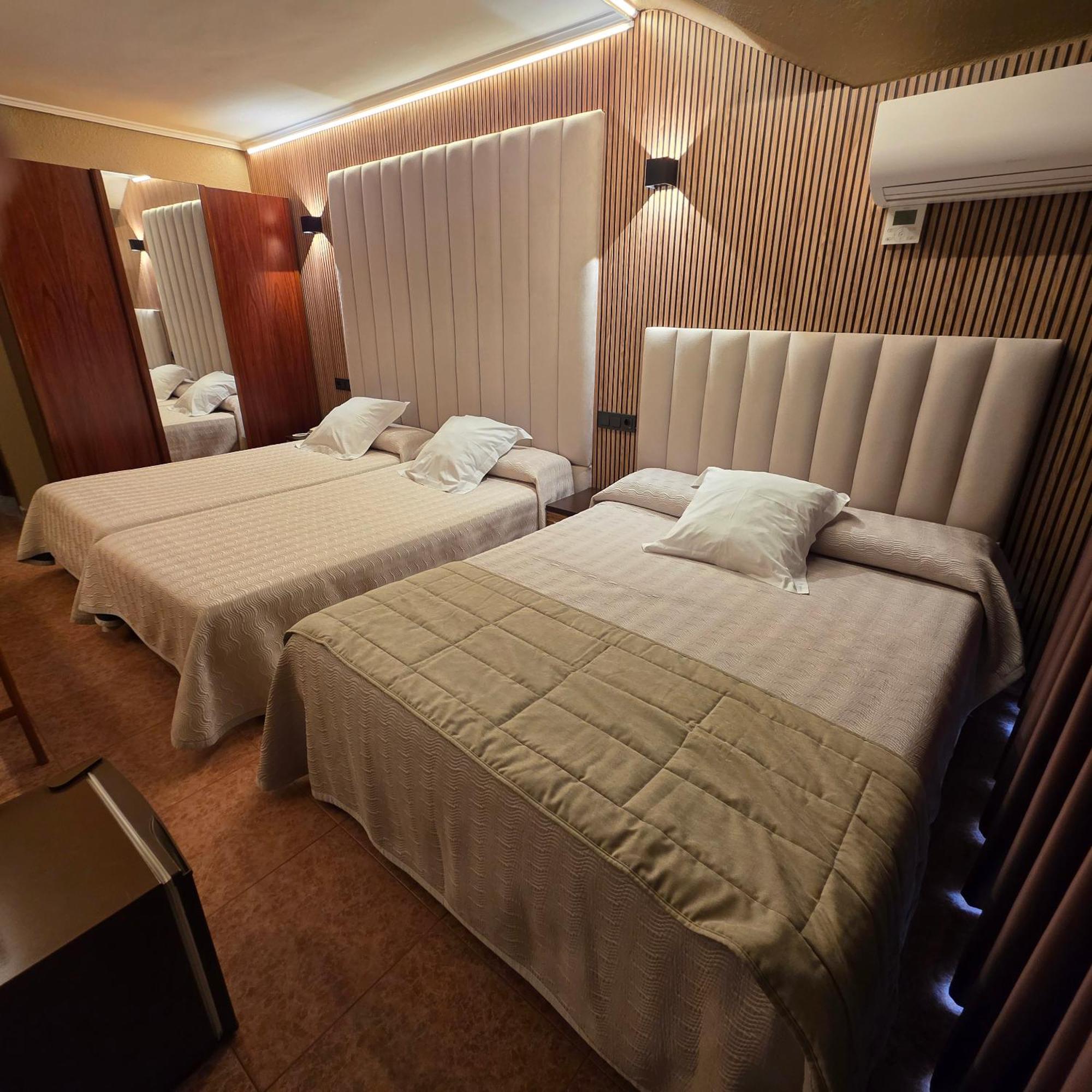 Hotel Gala Noja Extérieur photo